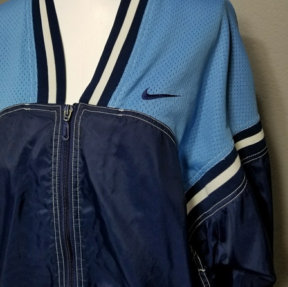 Vintage Blue Nike Windbreaker - Picture 3 of 5